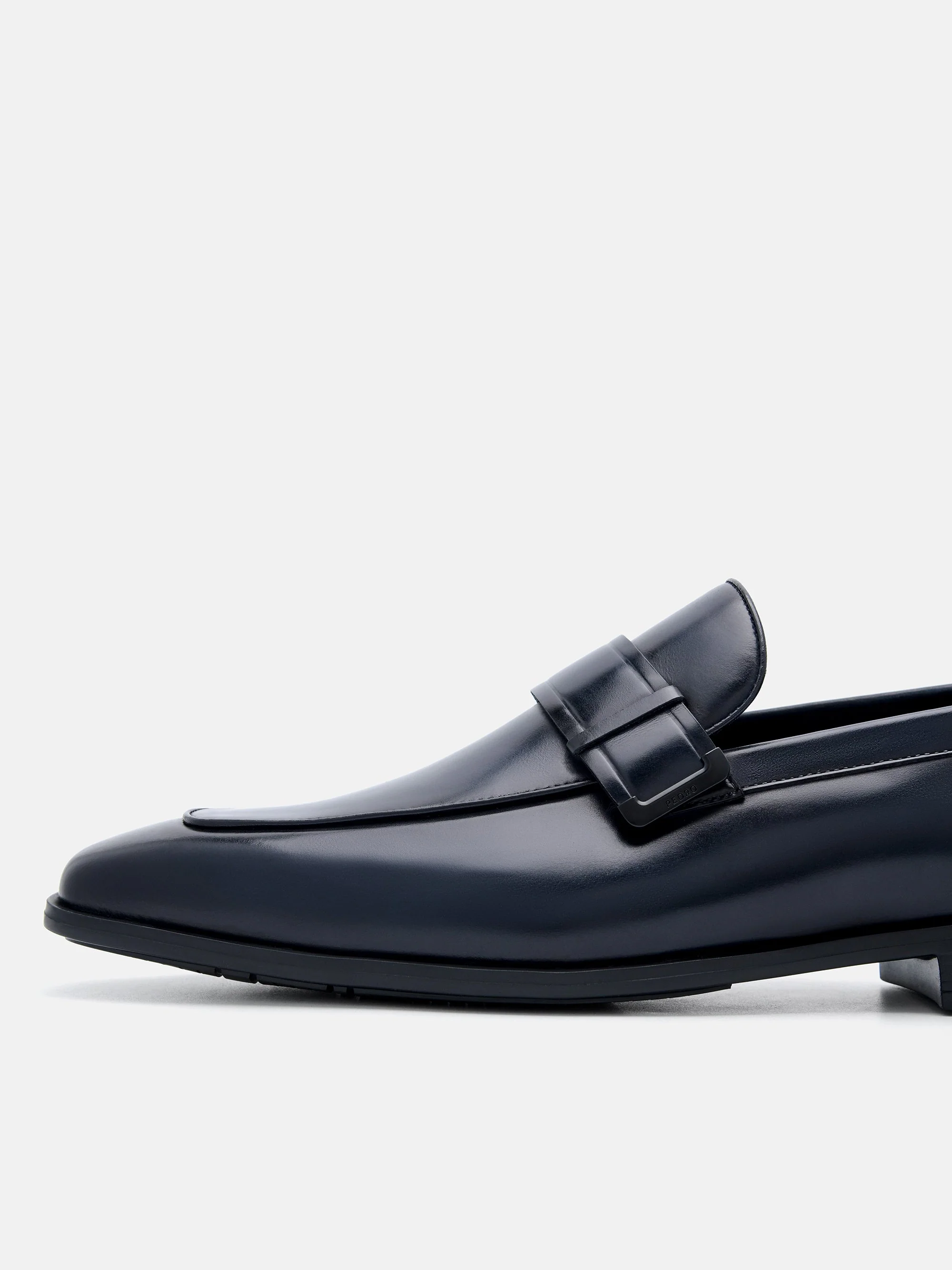 Altitude Lightweight Leather Penny Loafers - Image 5