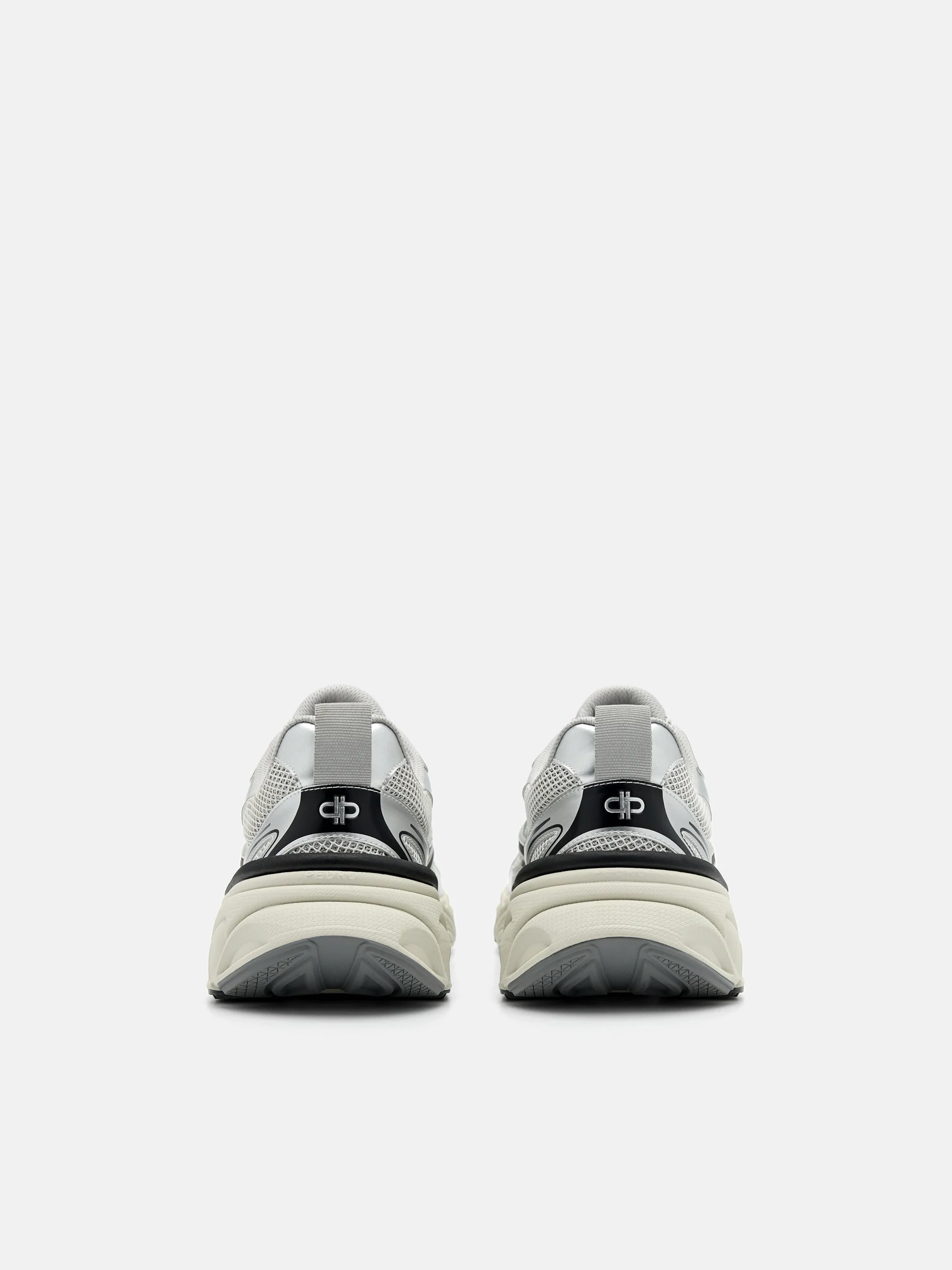 Novo Cyclone Sneakers - Image 3