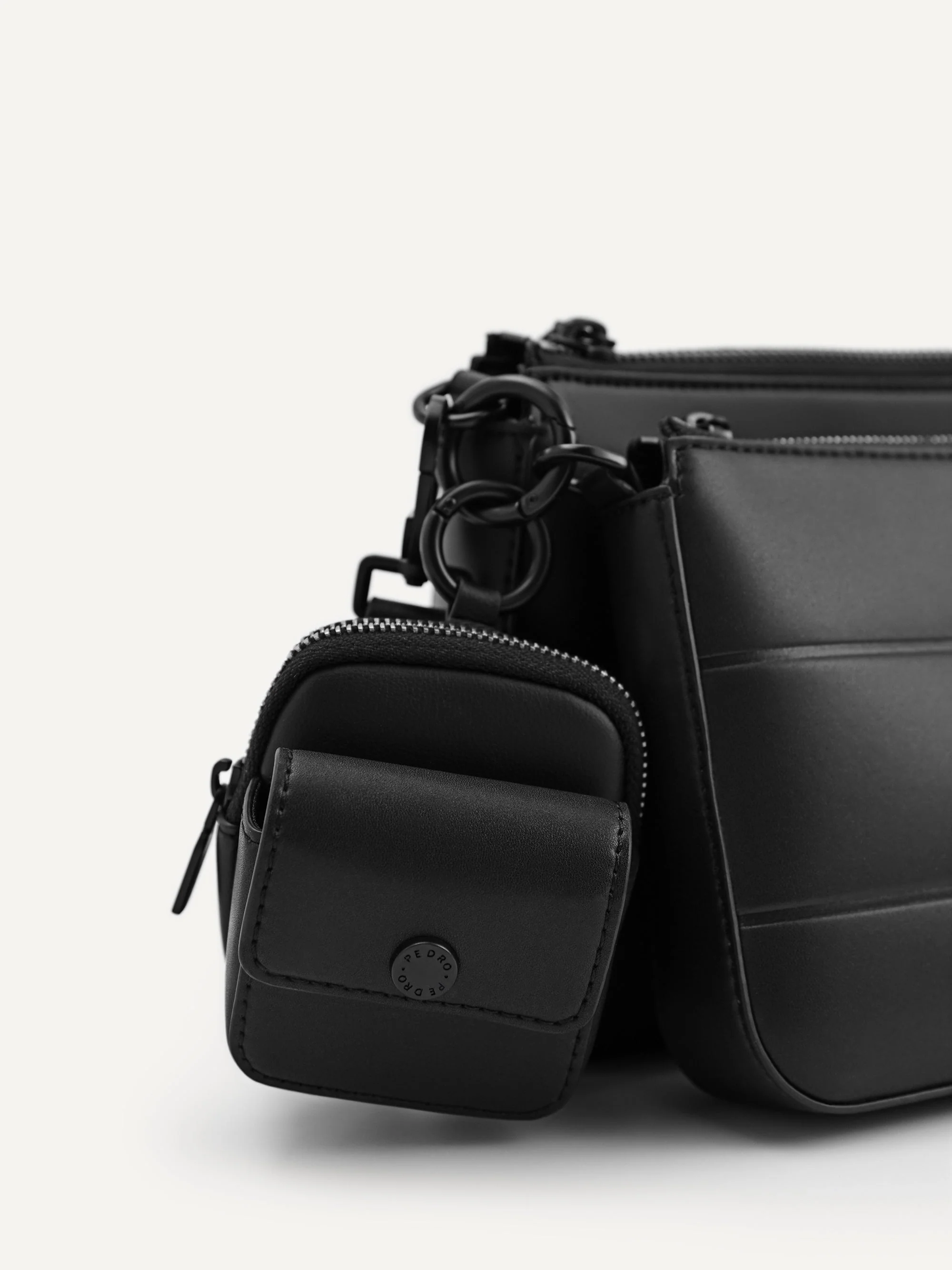 Frank Sling Bag - Image 3