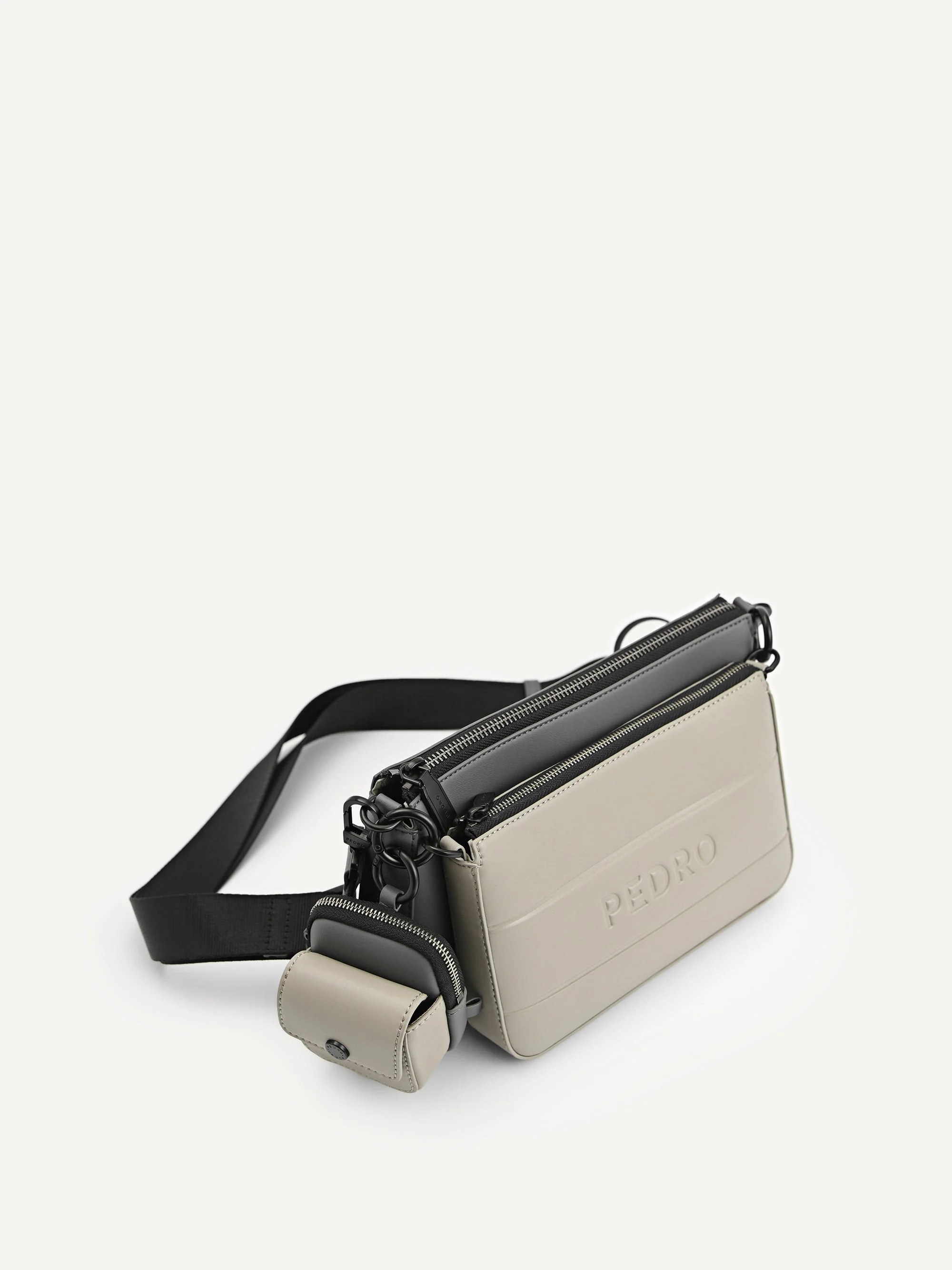 Frank Sling Bag - Image 9