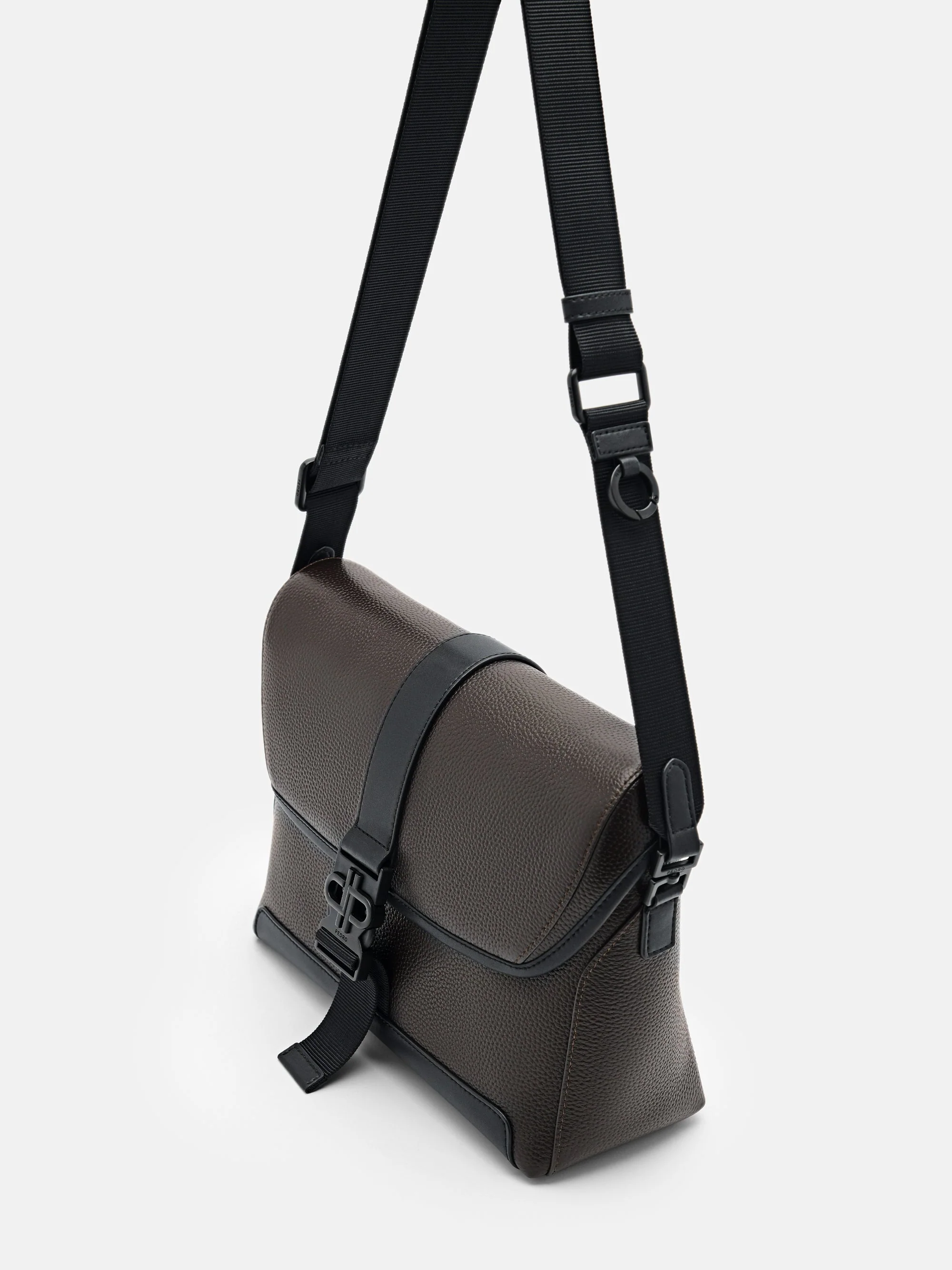 PEDRO Icon Leather Messenger Bag - Image 10
