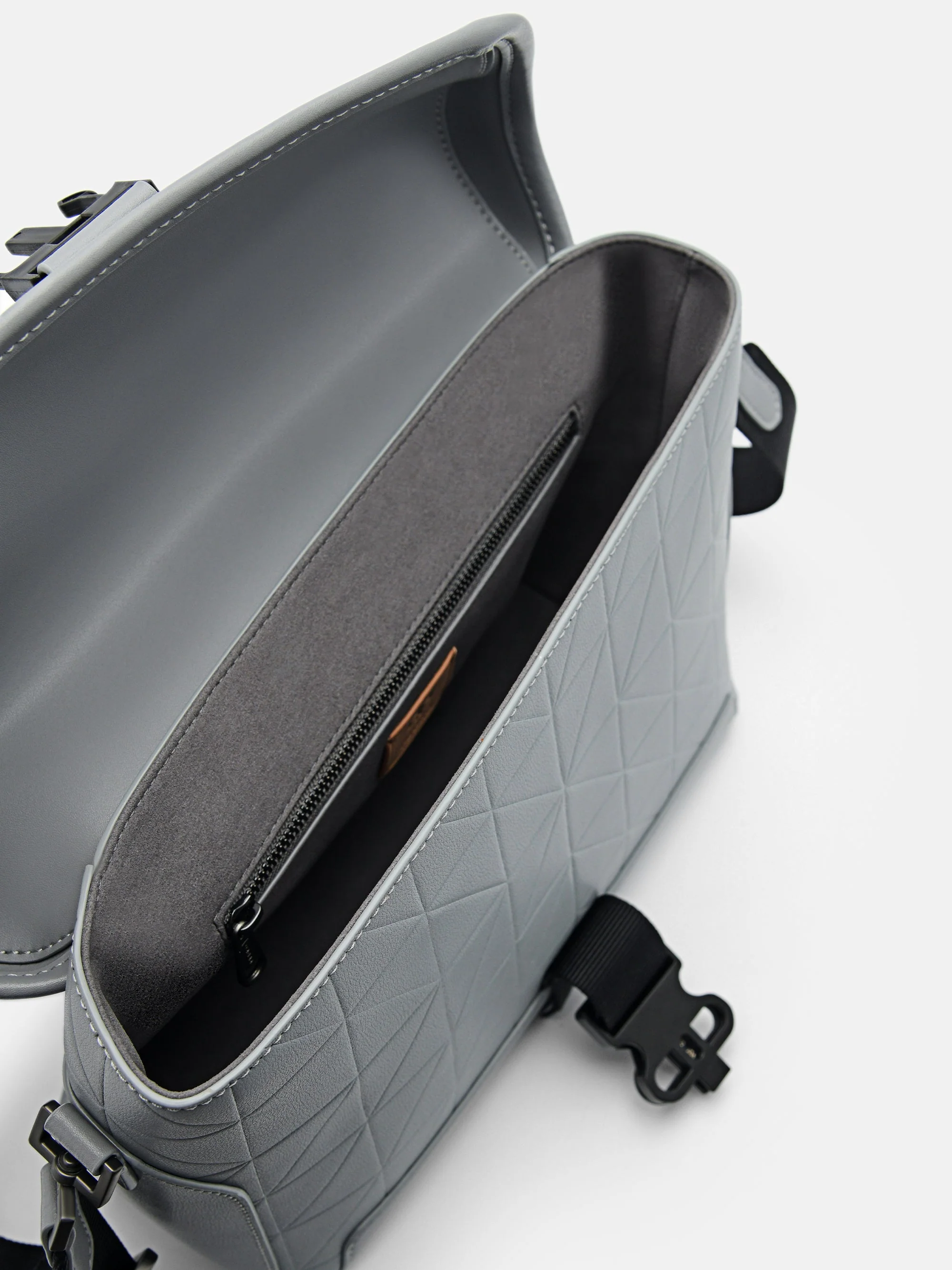 PEDRO Icon Leather Messenger Bag - Image 6