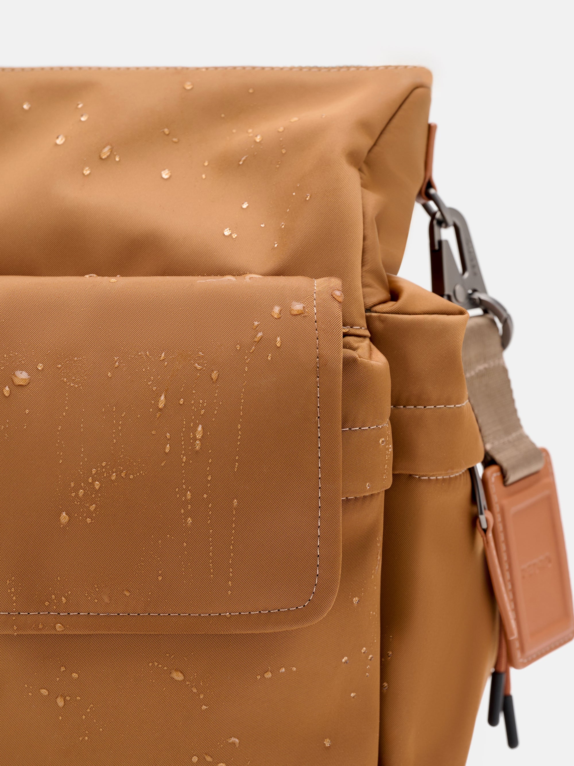 Relay Messenger Bag - Image 11
