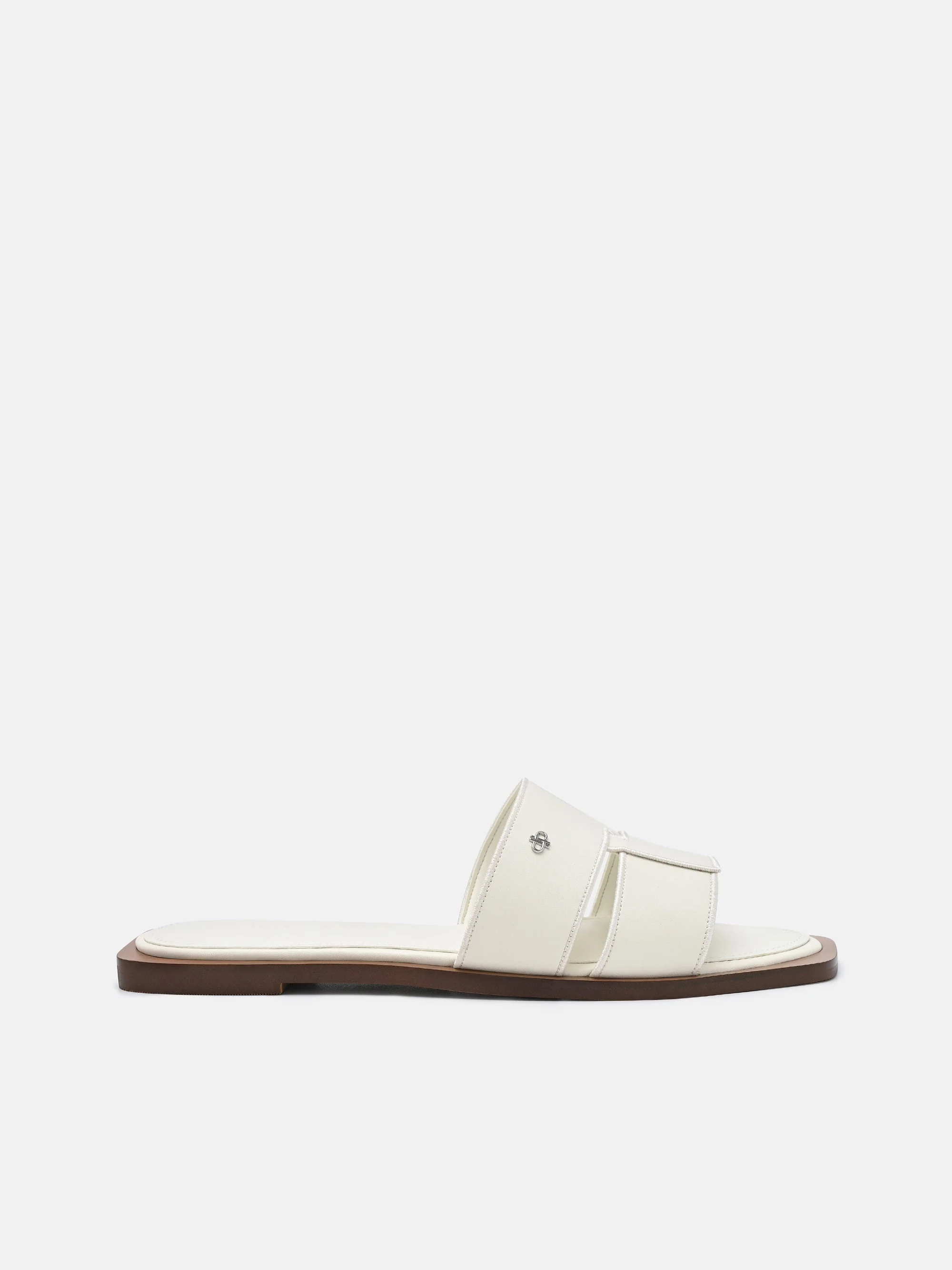 Iza Sandals