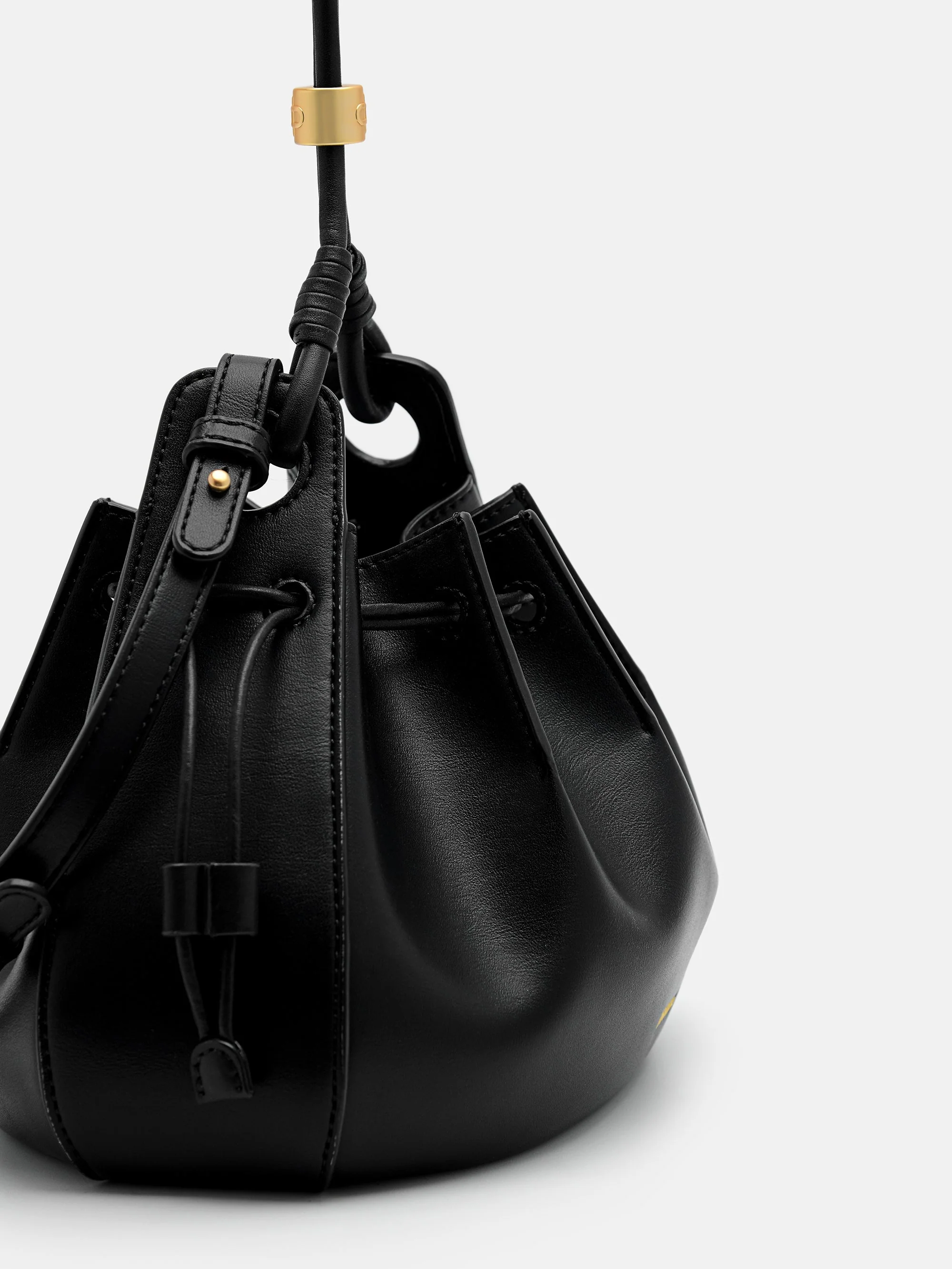 Liora Bucket Bag - Image 5