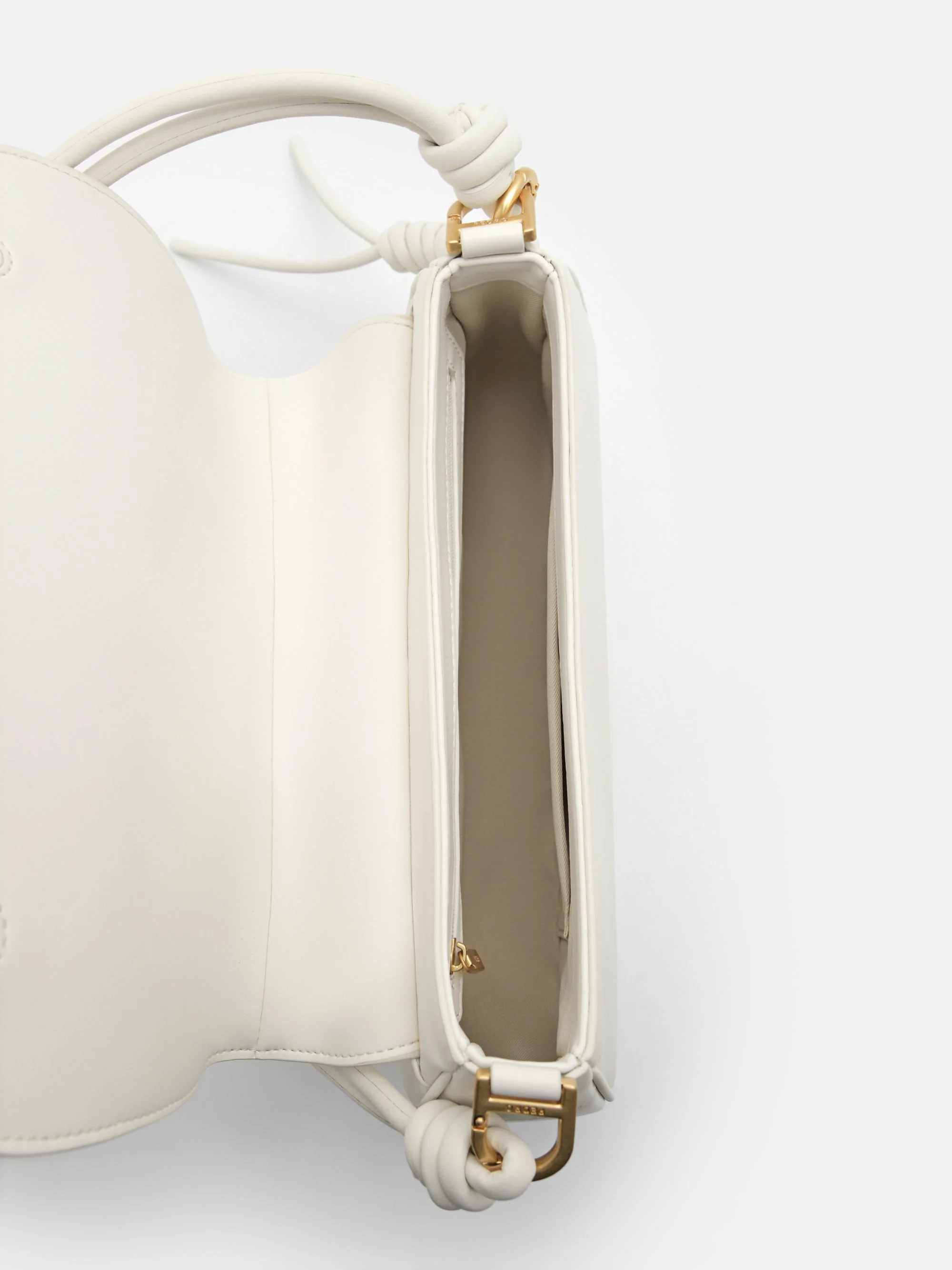 Liora Shoulder Bag - Image 12